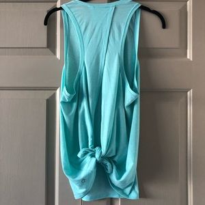 GapFit Tie Back Tank